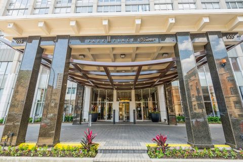 Photo of 655 W IRVING PARK Road #1911, Chicago, IL 60613 (MLS # 12481571)