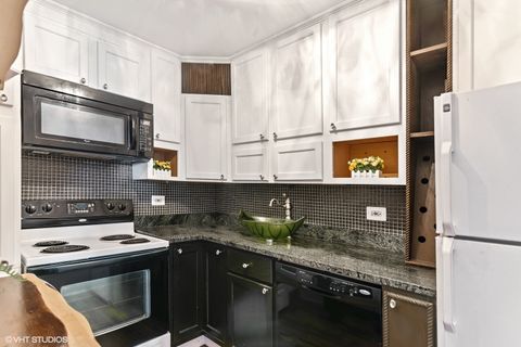 Tiny photo for 655 W IRVING PARK Road #1911, Chicago, IL 60613 (MLS # 12481571)