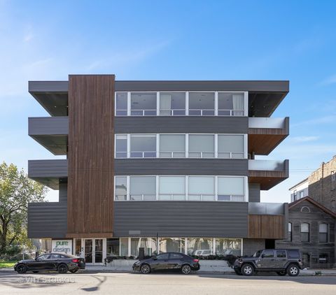 1750 N Clybourn Avenue 402 Chicago IL 60614