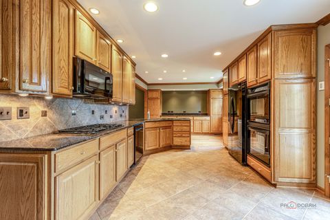 Tiny photo for 1137 Pine Tree Lane, Libertyville, IL 60048 (MLS # 12490388)
