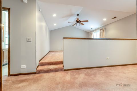 Tiny photo for 1137 Pine Tree Lane, Libertyville, IL 60048 (MLS # 12490388)