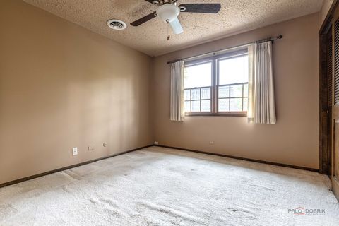 Tiny photo for 1137 Pine Tree Lane, Libertyville, IL 60048 (MLS # 12490388)