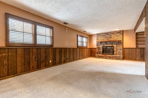 Tiny photo for 1137 Pine Tree Lane, Libertyville, IL 60048 (MLS # 12490388)