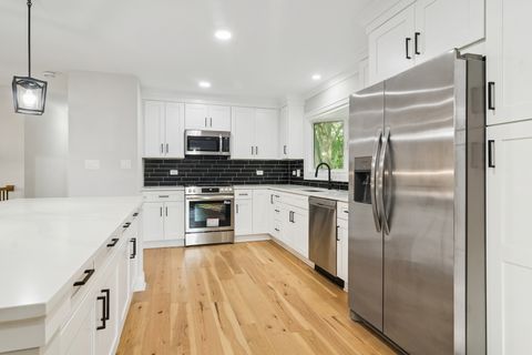 Tiny photo for 1420 Hassell Road, Hoffman Estates, IL 60169 (MLS # 12501059)