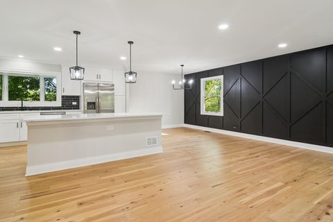 Tiny photo for 1420 Hassell Road, Hoffman Estates, IL 60169 (MLS # 12501059)