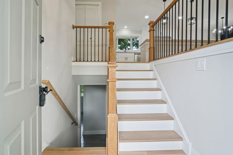 Tiny photo for 1420 Hassell Road, Hoffman Estates, IL 60169 (MLS # 12501059)