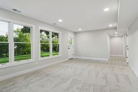 Tiny photo for 1420 Hassell Road, Hoffman Estates, IL 60169 (MLS # 12501059)