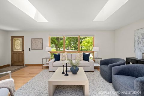 Tiny photo for 17 Meisinger Lane, Naperville, IL 60540 (MLS # 12638141)