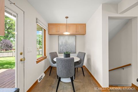 Tiny photo for 17 Meisinger Lane, Naperville, IL 60540 (MLS # 12638141)