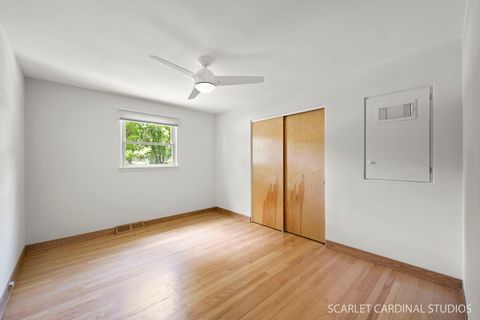 Tiny photo for 17 Meisinger Lane, Naperville, IL 60540 (MLS # 12638141)
