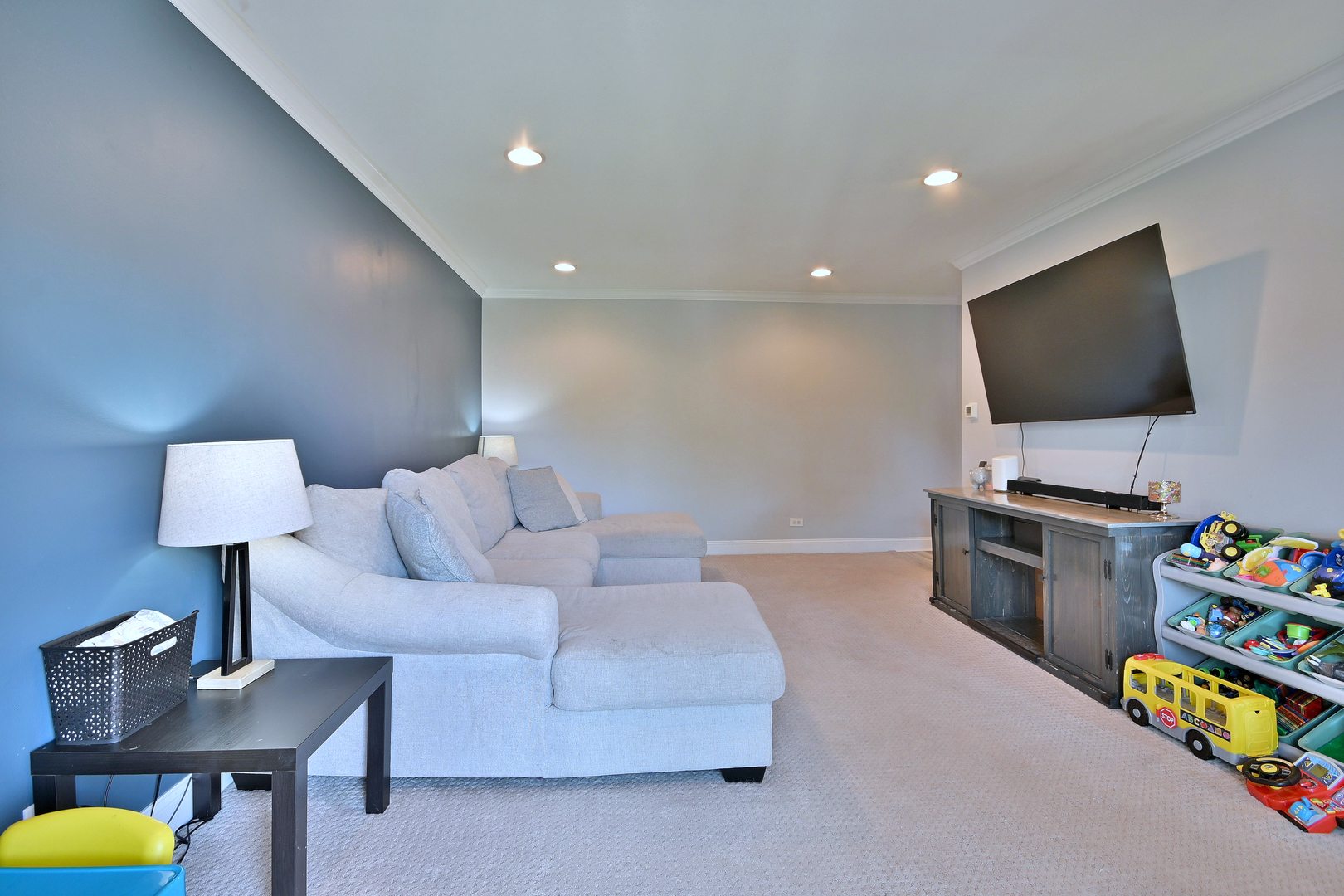 2149 Country Club Drive 13