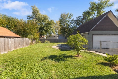 Tiny photo for 17353 65th Avenue, Tinley Park, IL 60477 (MLS # 12790889)