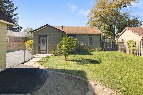 Tiny photo for 17353 65th Avenue, Tinley Park, IL 60477 (MLS # 12790889)
