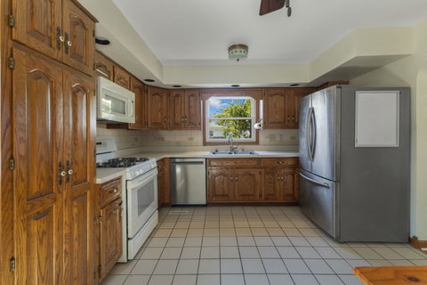 Tiny photo for 17353 65th Avenue, Tinley Park, IL 60477 (MLS # 12790889)