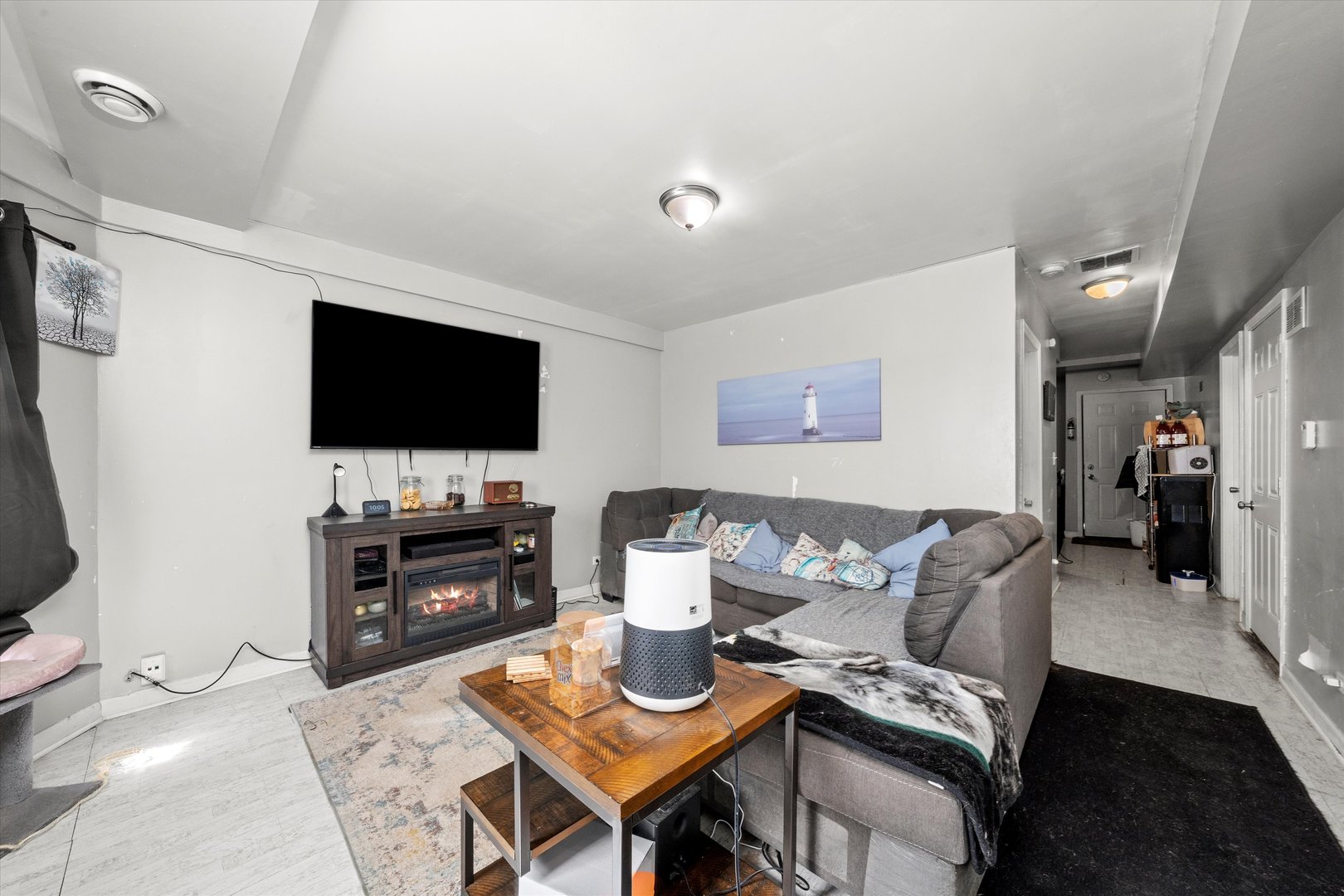 3034 S Komensky Avenue