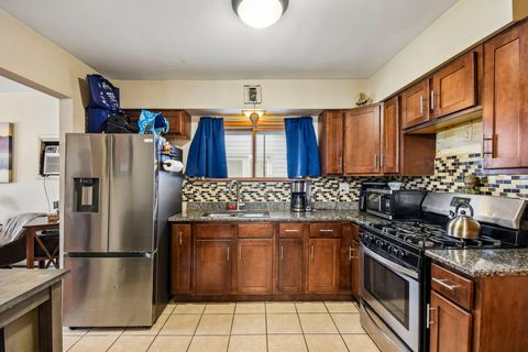 Tiny photo for 1104 N 12th Avenue, Melrose Park, IL 60160 (MLS # 12632158)