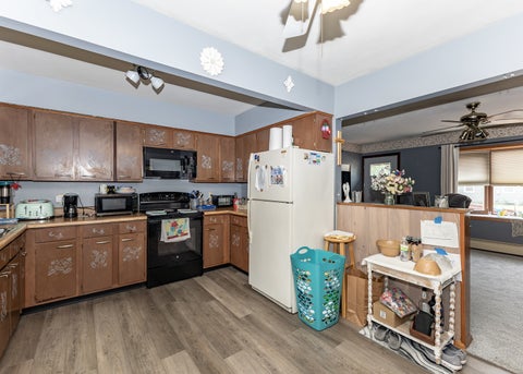 Tiny photo for 706 14th Place, Camanche, IA 52730 (MLS # 12669531)