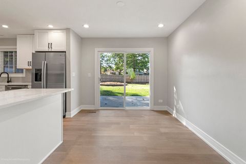 Tiny photo for 908 Bridle Lane, Wheaton, IL 60187 (MLS # 12484159)