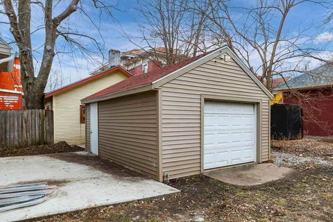 Tiny photo for 1928 8th Avenue, Rock Island, IL 61201 (MLS # 100000609)