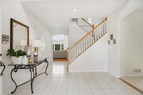 Tiny photo for 1400 Monarch Circle, Naperville, IL 60564 (MLS # 12730381)