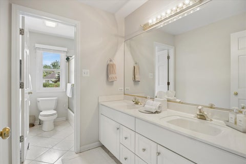 Tiny photo for 1400 Monarch Circle, Naperville, IL 60564 (MLS # 12730381)