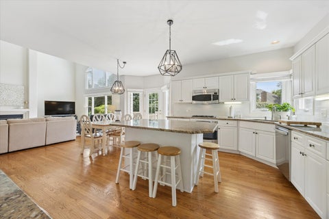 Tiny photo for 1400 Monarch Circle, Naperville, IL 60564 (MLS # 12730381)