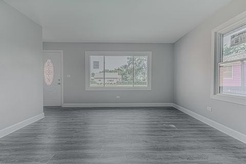 Tiny photo for 1087 Houston Avenue, Elgin, IL 60120 (MLS # 12464121)