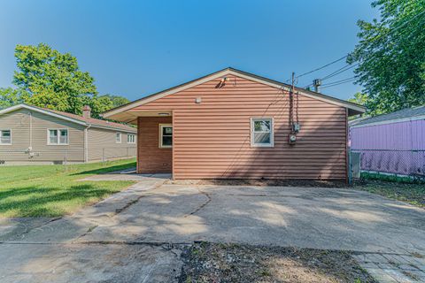 Tiny photo for 1087 Houston Avenue, Elgin, IL 60120 (MLS # 12464121)