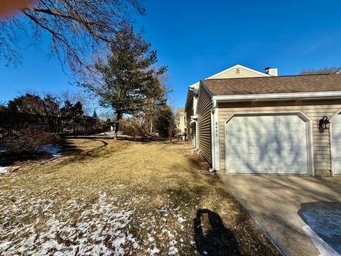 Tiny photo for 455 Kensington Court, Naperville, IL 60563 (MLS # 12591313)