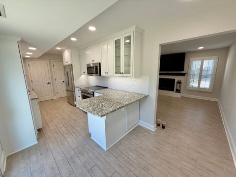 Tiny photo for 455 Kensington Court, Naperville, IL 60563 (MLS # 12591313)