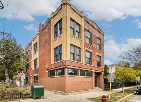 2558 W HADDON Avenue 3 Chicago IL 60622