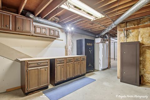 Tiny photo for 5218 Parkview Drive, Mccullom Lake, IL 60050 (MLS # 12593933)