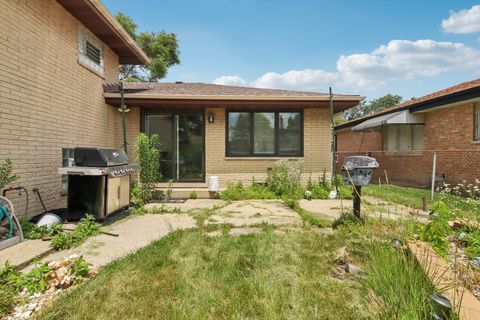 Tiny photo for 949 E 170th Street, South Holland, IL 60473 (MLS # 12401809)
