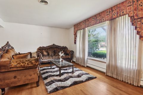 Tiny photo for 949 E 170th Street, South Holland, IL 60473 (MLS # 12401809)