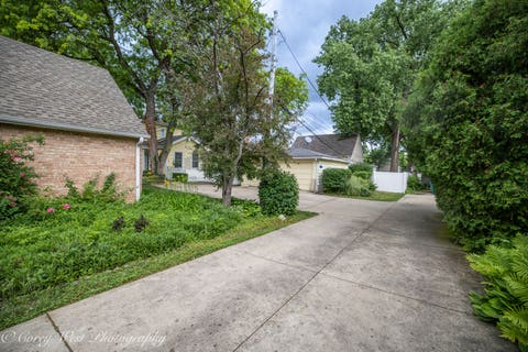 Tiny photo for 398 W Saint Charles Road, Elmhurst, IL 60126 (MLS # 12703279)