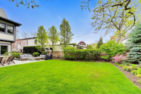Tiny photo for 1218 Sheridan Road, Evanston, IL 60202 (MLS # 12633803)
