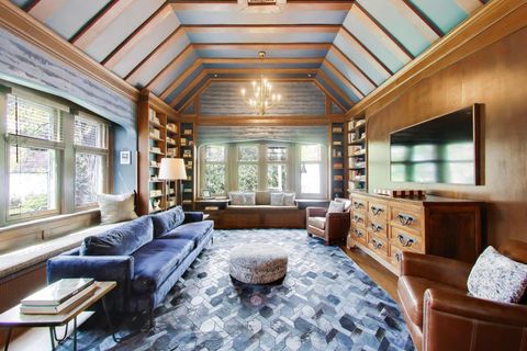 Tiny photo for 1218 Sheridan Road, Evanston, IL 60202 (MLS # 12633803)