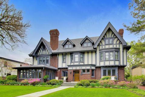 Tiny photo for 1218 Sheridan Road, Evanston, IL 60202 (MLS # 12633803)