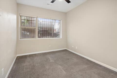 Tiny photo for 3923 W Ainslie Street #1E, Chicago, IL 60625 (MLS # 12734249)