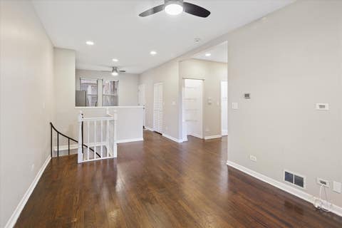 Tiny photo for 3923 W Ainslie Street #1E, Chicago, IL 60625 (MLS # 12734249)