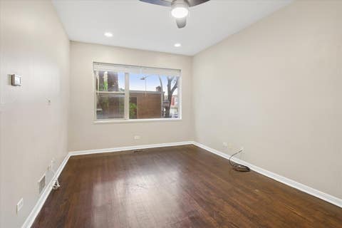Tiny photo for 3923 W Ainslie Street #1E, Chicago, IL 60625 (MLS # 12734249)