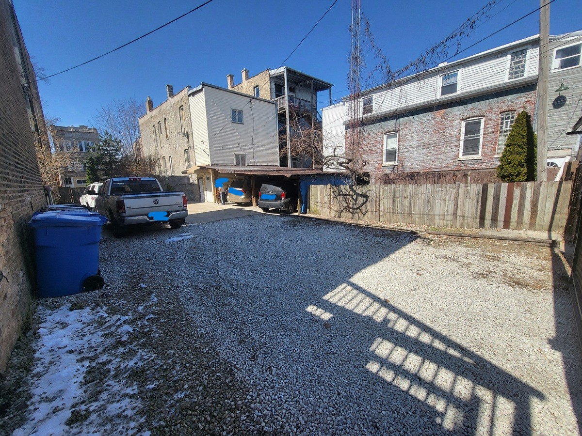 1331 N Campbell Avenue