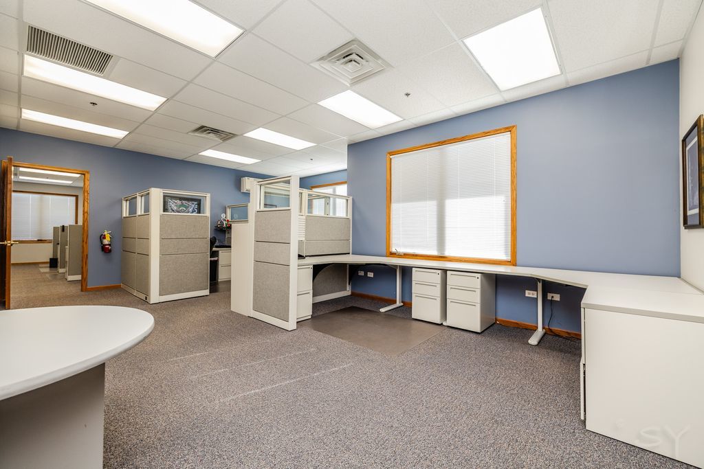 1510 Plainfield Road 4