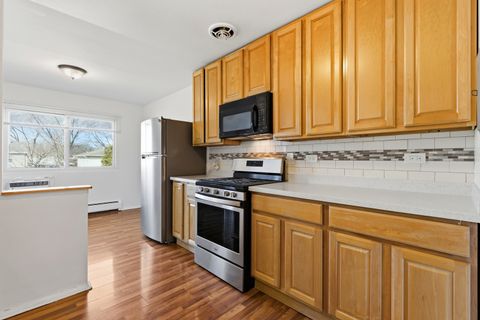 Tiny photo for 2620 N Windsor Drive #204, Arlington Heights, IL 60004 (MLS # 12578776)