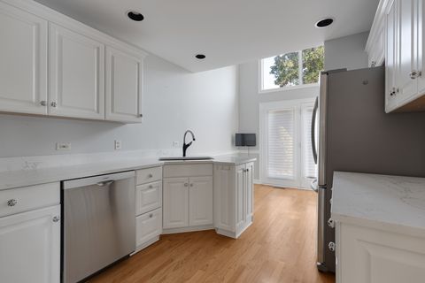 Tiny photo for 3701 King Charles Lane, St. Charles, IL 60174 (MLS # 12508975)