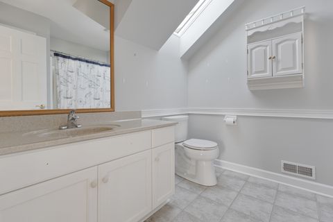 Tiny photo for 3701 King Charles Lane, St. Charles, IL 60174 (MLS # 12508975)