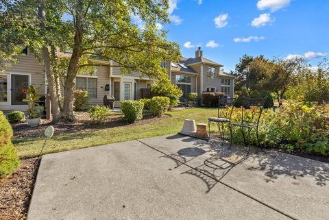 Tiny photo for 3701 King Charles Lane, St. Charles, IL 60174 (MLS # 12508975)