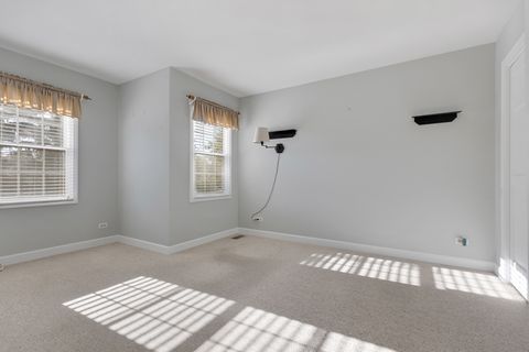 Tiny photo for 3701 King Charles Lane, St. Charles, IL 60174 (MLS # 12508975)