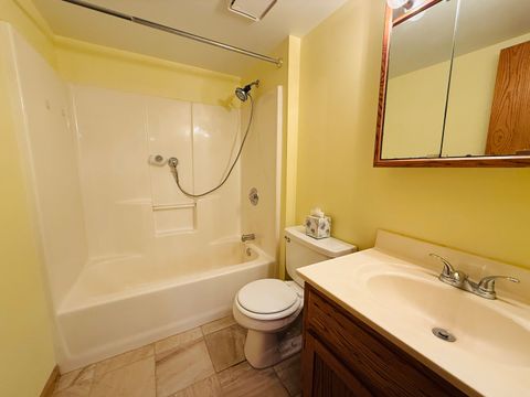 Tiny photo for 1209 Lakewood Drive #D, Morris, IL 60450 (MLS # 12527025)