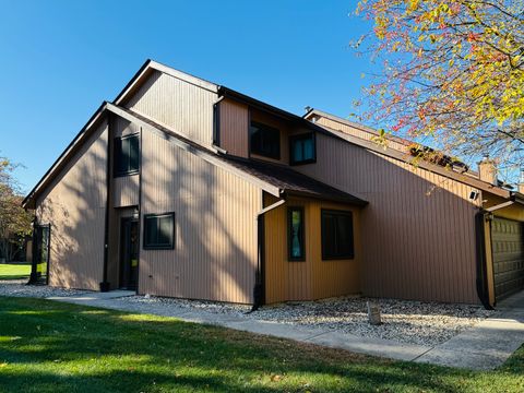 Tiny photo for 1209 Lakewood Drive #D, Morris, IL 60450 (MLS # 12527025)